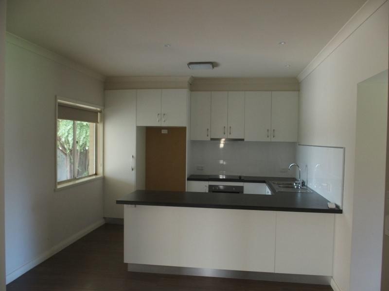 1 Glenavon Avenue, Cobram VIC 3644