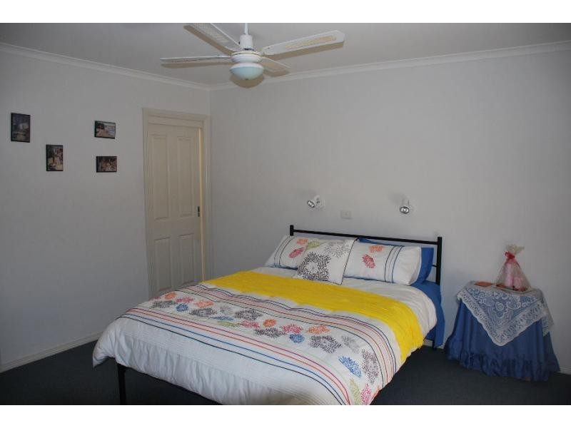 12 Howard Street, Barooga NSW 3644