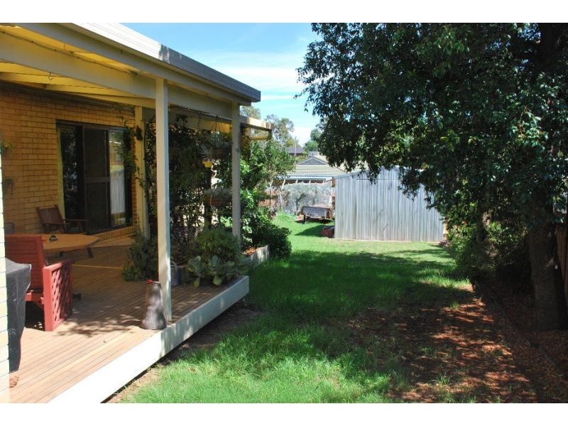 12 Howard Street, Barooga NSW 3644