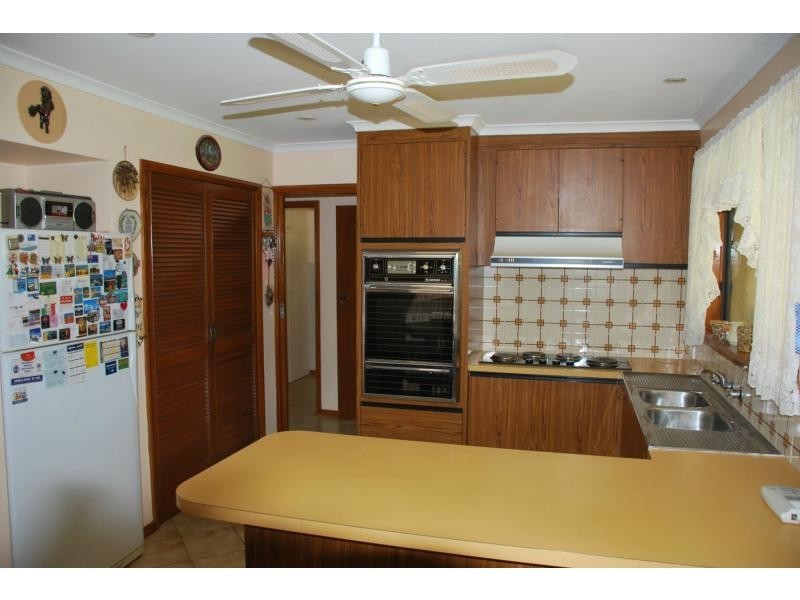 9 Toms Drive, Cobram VIC 3644