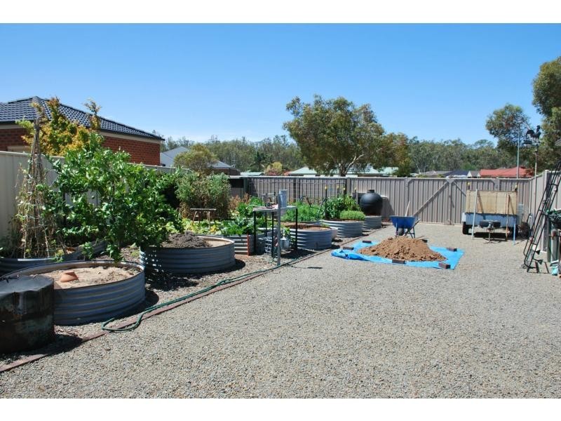 14 Bisogni Drive, Cobram VIC 3644