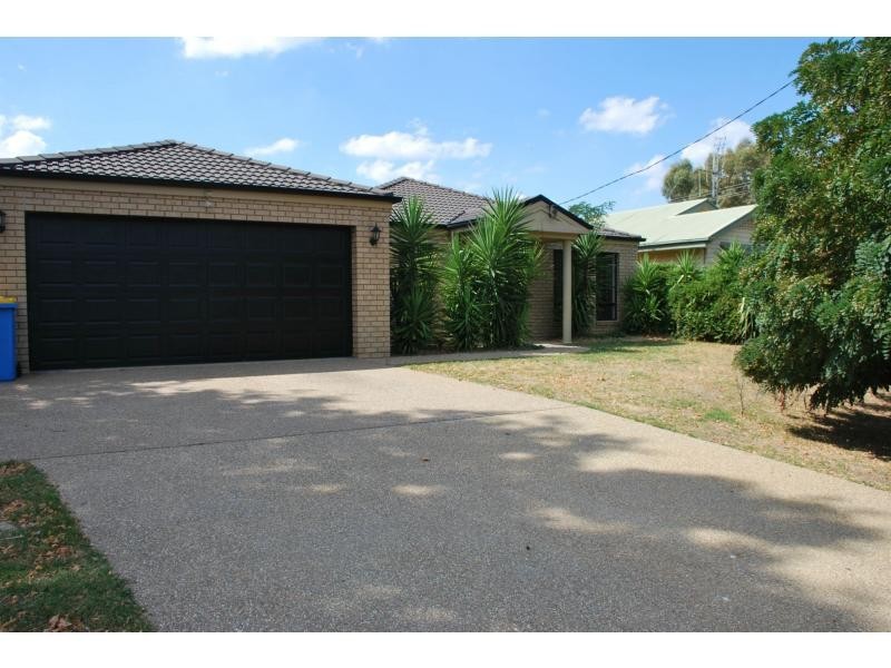 64 Banker Street, Barooga NSW 3644