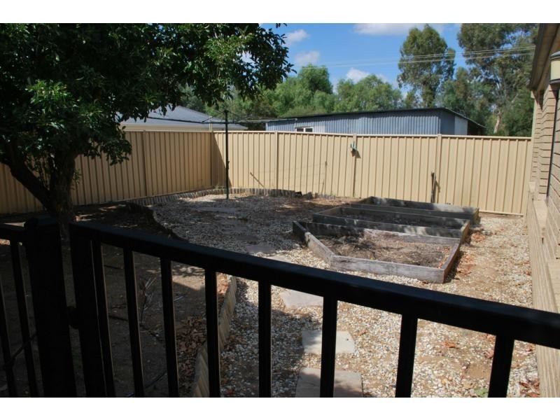 64 Banker Street, Barooga NSW 3644