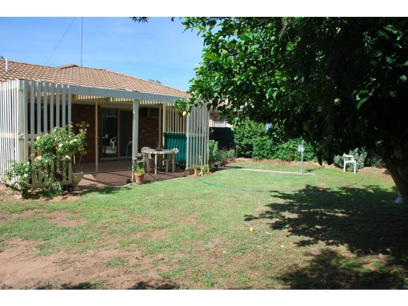 1 Hiles Court, Tocumwal NSW 2714