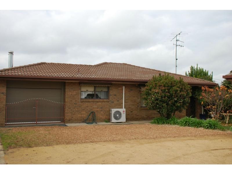 Unit 2/7 Hovell Court, Cobram VIC 3644