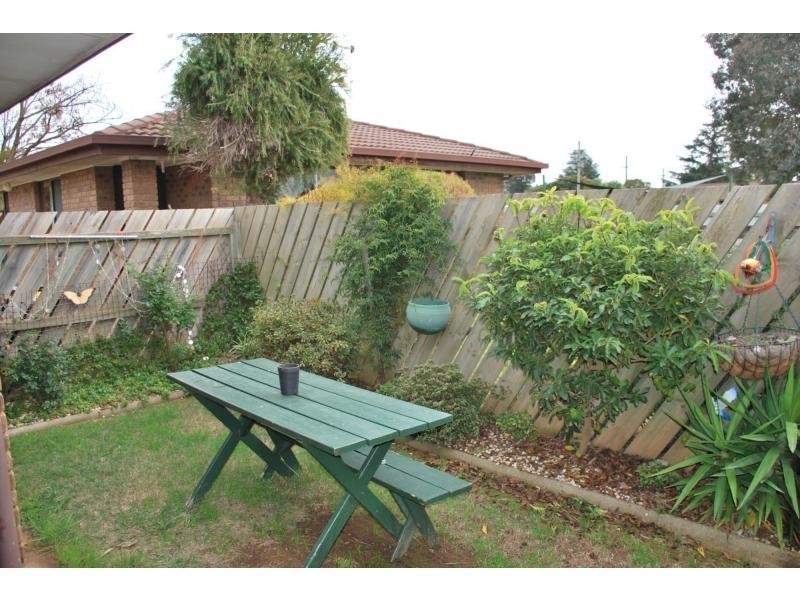 Unit 2/7 Hovell Court, Cobram VIC 3644