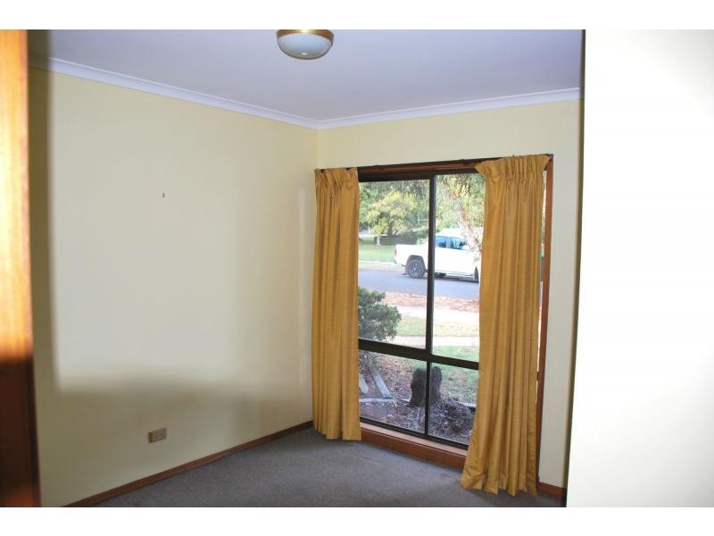 25 Burke Court, Cobram VIC 3644