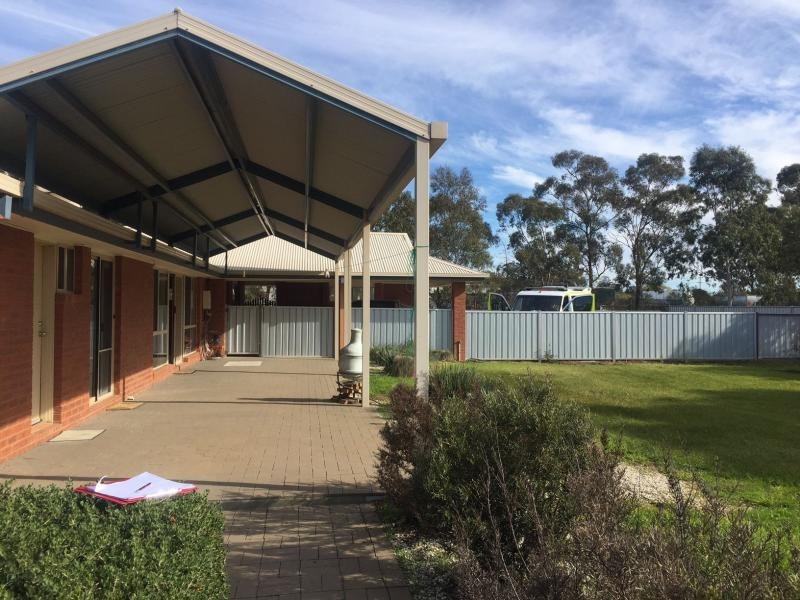 10 Osborne Street, Berrigan NSW 2712