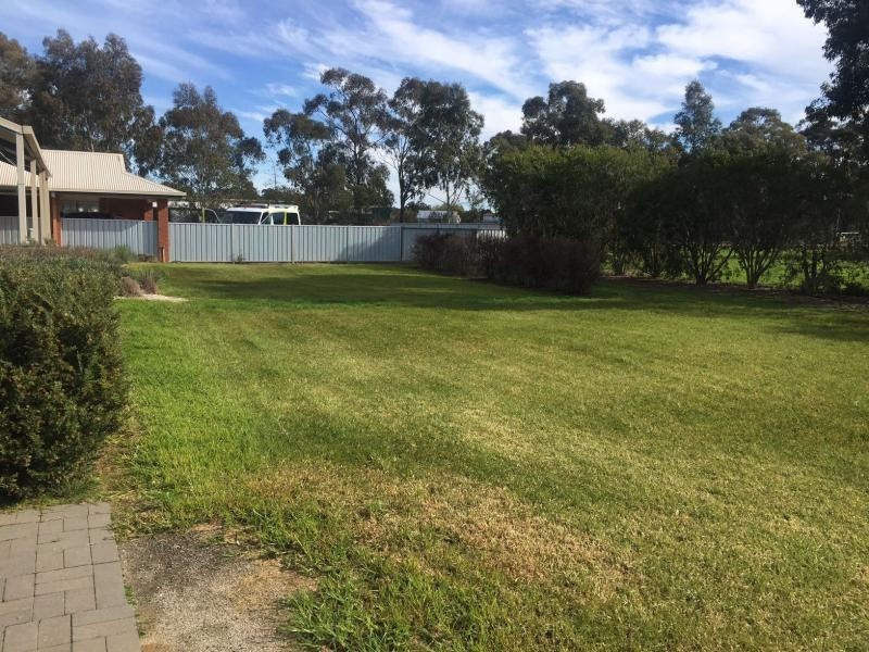 10 Osborne Street, Berrigan NSW 2712