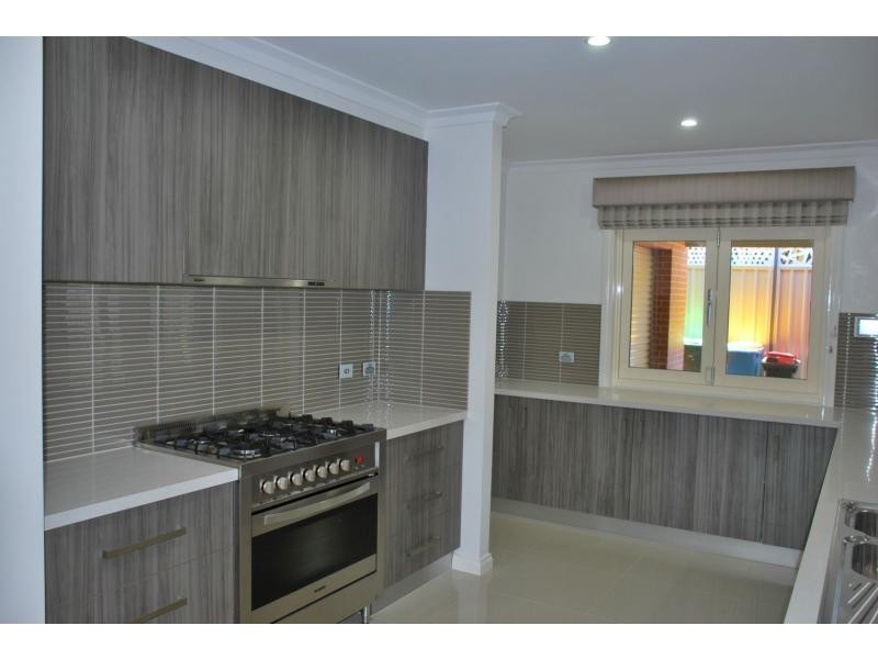 27 Bisogni Drive, Cobram VIC 3644