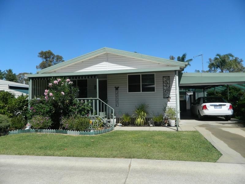 3 Gumview Court, Oasis Village, Cobram VIC 3644
