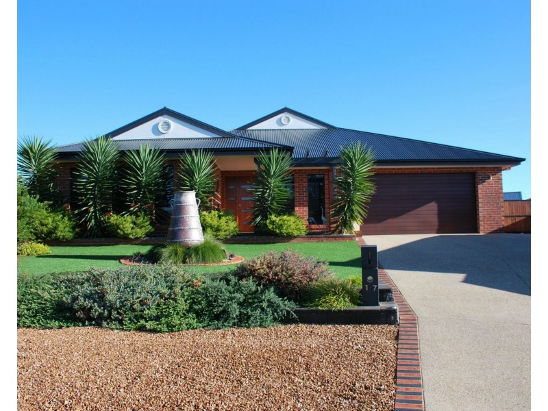 17 Rio Vista Court, Cobram VIC 3644