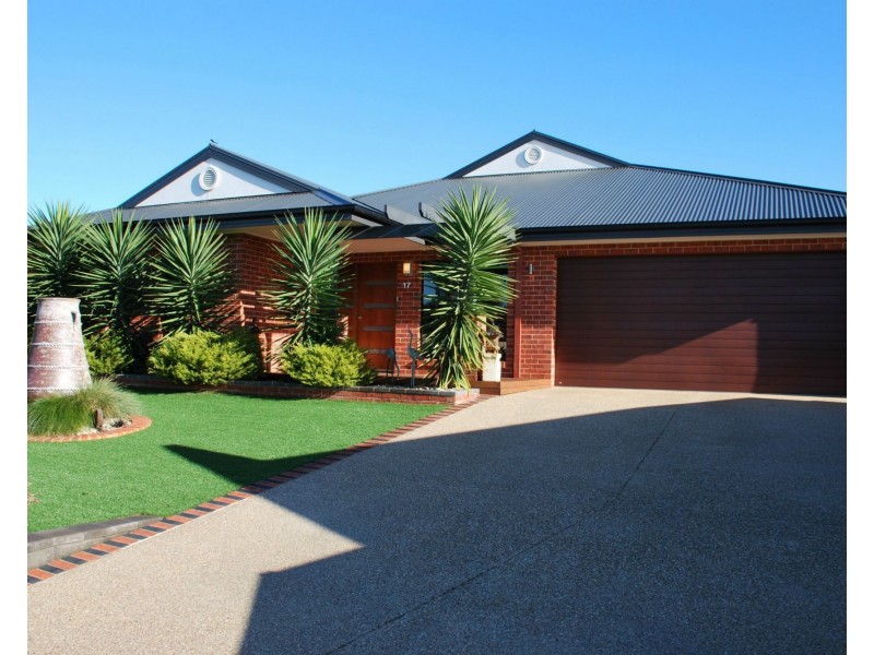 17 Rio Vista Court, Cobram VIC 3644