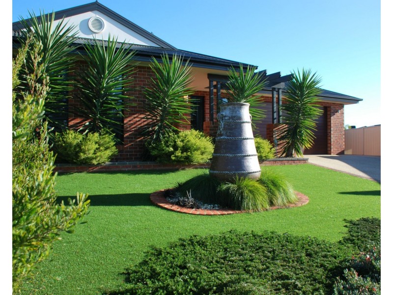 17 Rio Vista Court, Cobram VIC 3644
