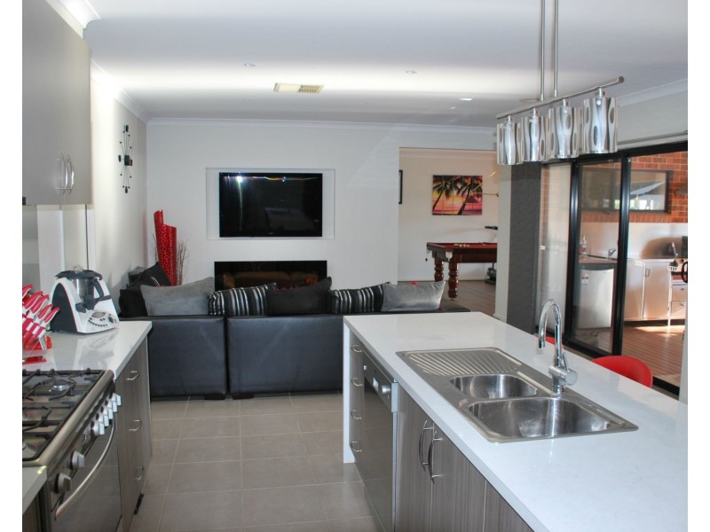 17 Rio Vista Court, Cobram VIC 3644