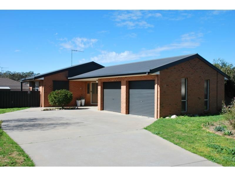 15 Scenic Drive, Cobram VIC 3644