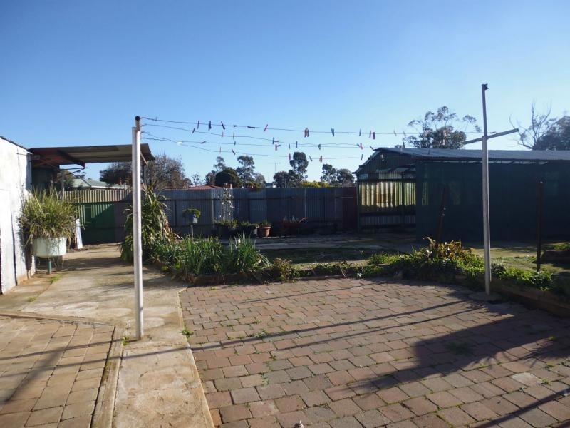 5 Stokes Avenue, Cobram VIC 3644