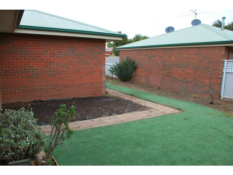 1/9 Gilmour Street, Yarrawonga VIC 3730