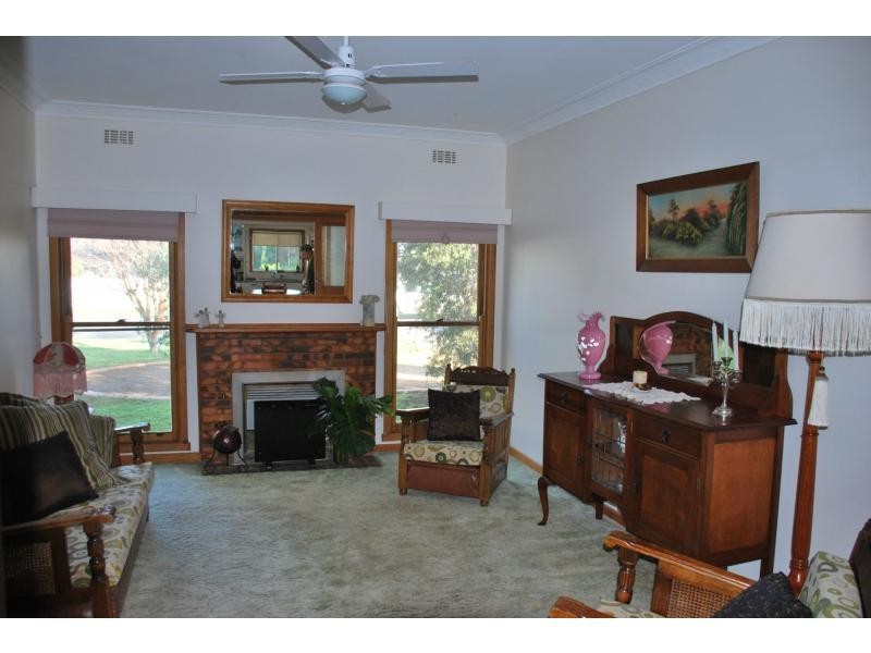 4 Wondah Street, Cobram VIC 3644