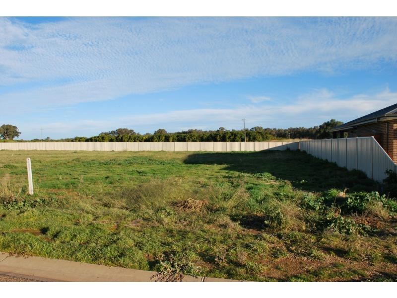 L43 Gypsie Crescent, Barooga VIC 3644