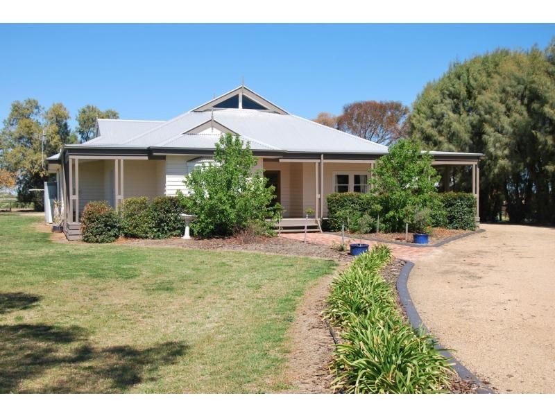 303 Macarthur Road, Yarroweyah VIC 3644