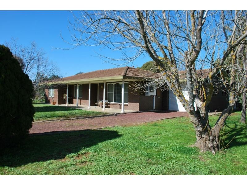 42 Cobram Street, Berrigan NSW 2712