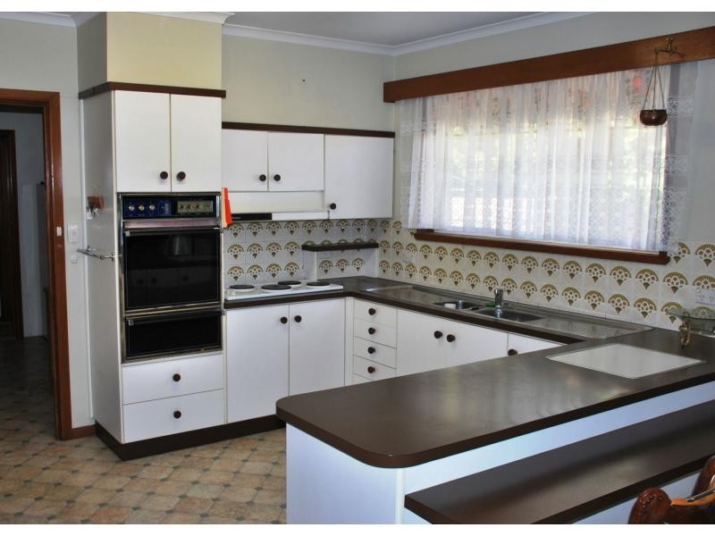 42 Cobram Street, Berrigan NSW 2712