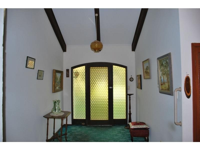 27 Beek Street, Katamatite VIC 3649