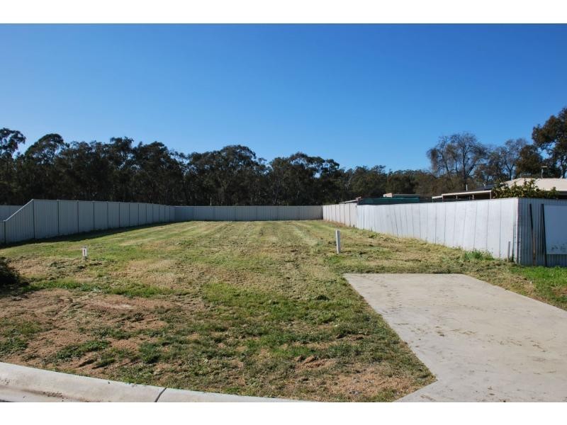 L1-5 John Court, Cobram VIC 3644