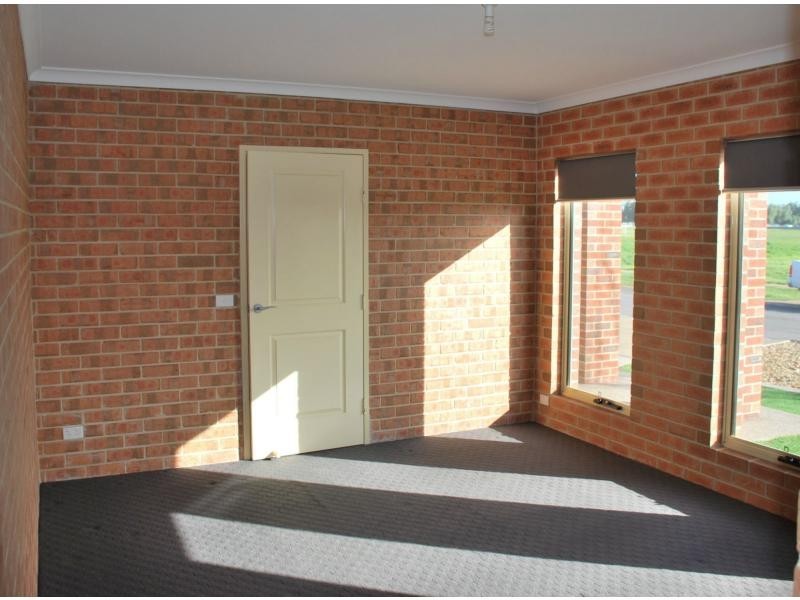17 Dudley Park Lane, Cobram VIC 3644