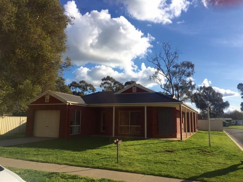 2 Punt Road, Cobram VIC 3644