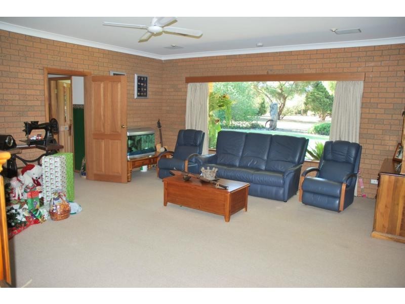 11 Catona Crescent, Cobram VIC 3644