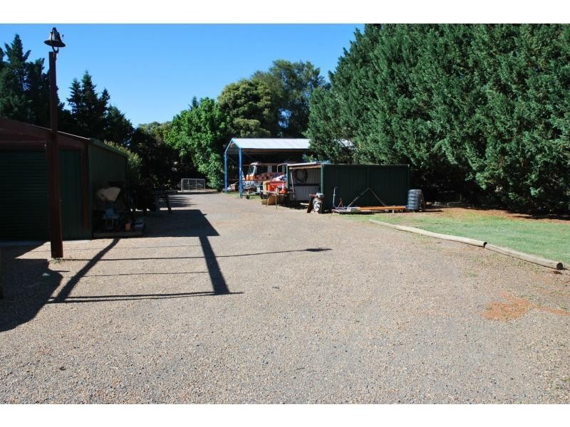 11 Catona Crescent, Cobram VIC 3644