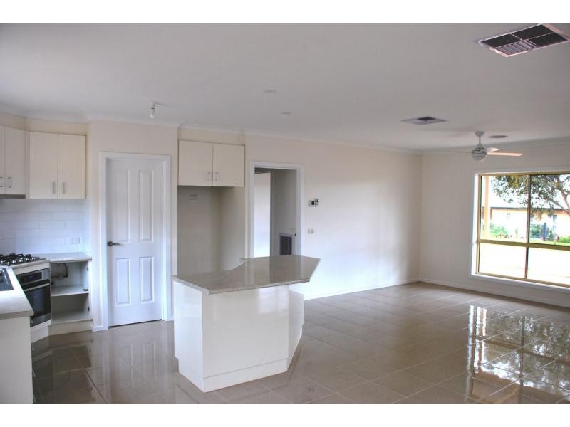 23 Bisogni Drive, Cobram VIC 3644