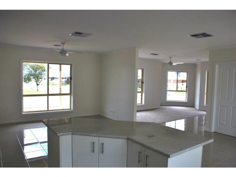 23 Bisogni Drive, Cobram VIC 3644