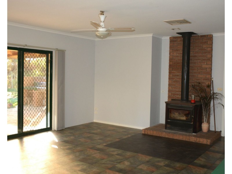 221 Newell Highway, Tocumwal NSW 2714