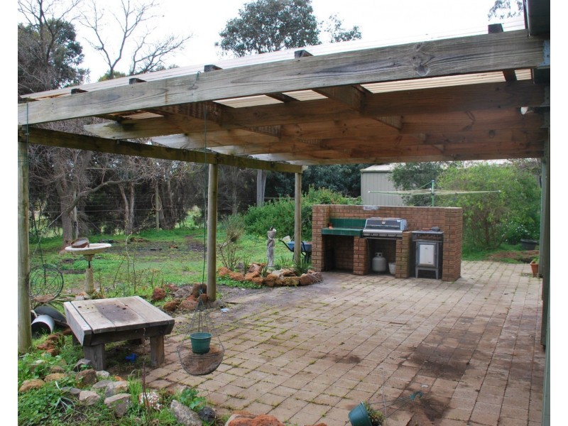 221 Newell Highway, Tocumwal NSW 2714