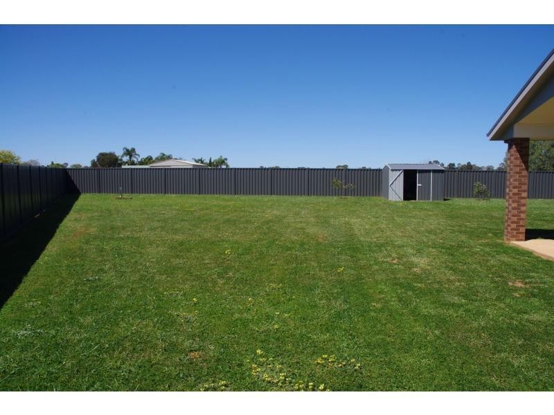 15 Cosmo Drive, Cobram VIC 3644