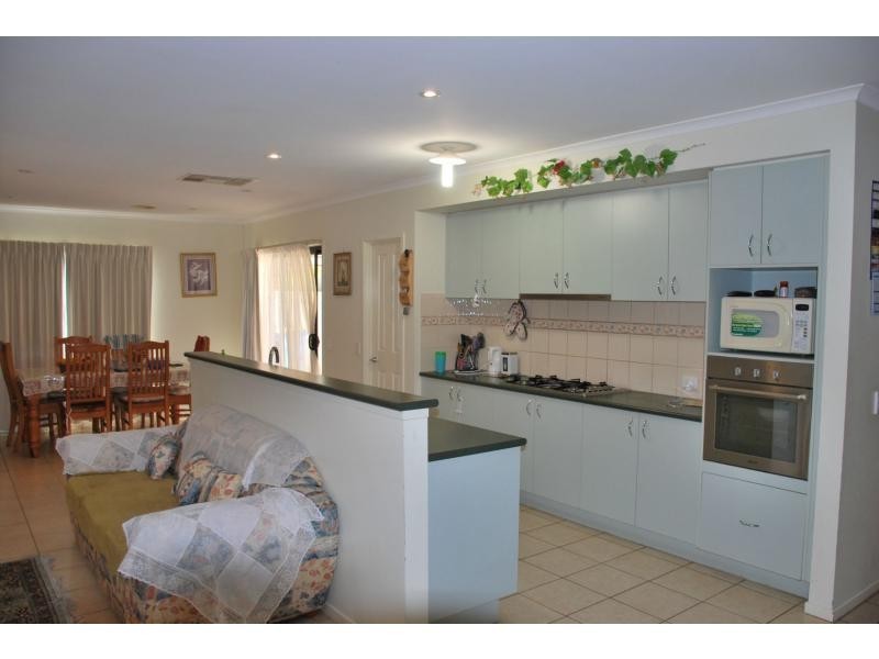 16 Gattuso Drive, Cobram VIC 3644