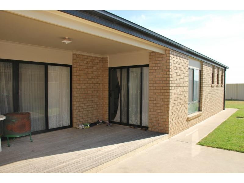 16 Gattuso Drive, Cobram VIC 3644