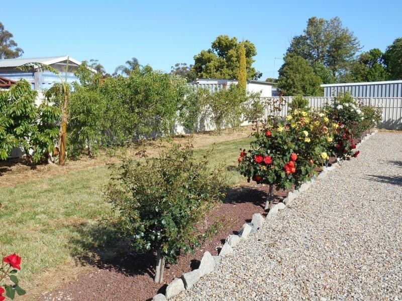 4 Foy Street, Katamatite VIC 3649