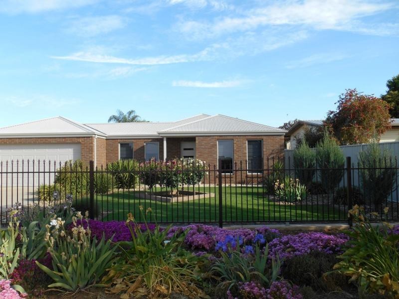 4 Foy Street, Katamatite VIC 3649