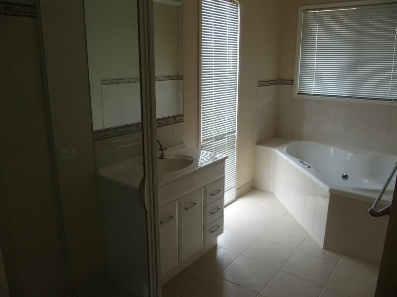 1528 Larissa Road, Yarroweyah VIC 3644