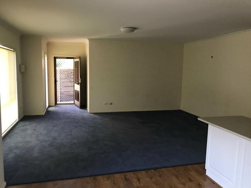 Unit 1/9 Punt Road, Cobram VIC 3644