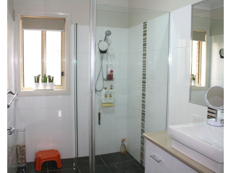 2 Nance Court, Cobram VIC 3644