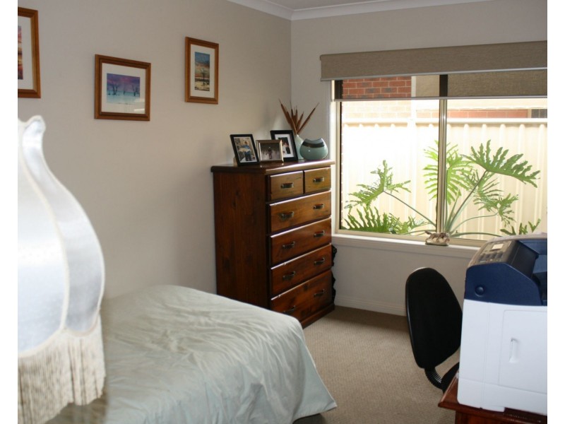 2 Nance Court, Cobram VIC 3644