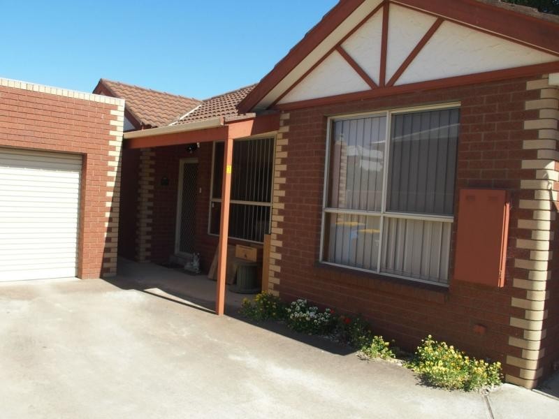 3/1 Wirbil Street, Cobram VIC 3644