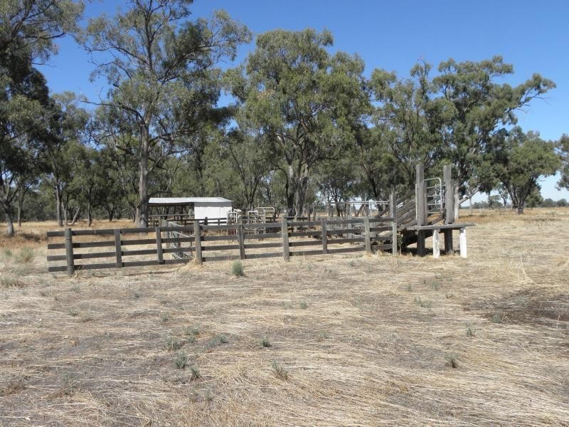 1094 Bearii East Road, Strathmerton VIC 3641