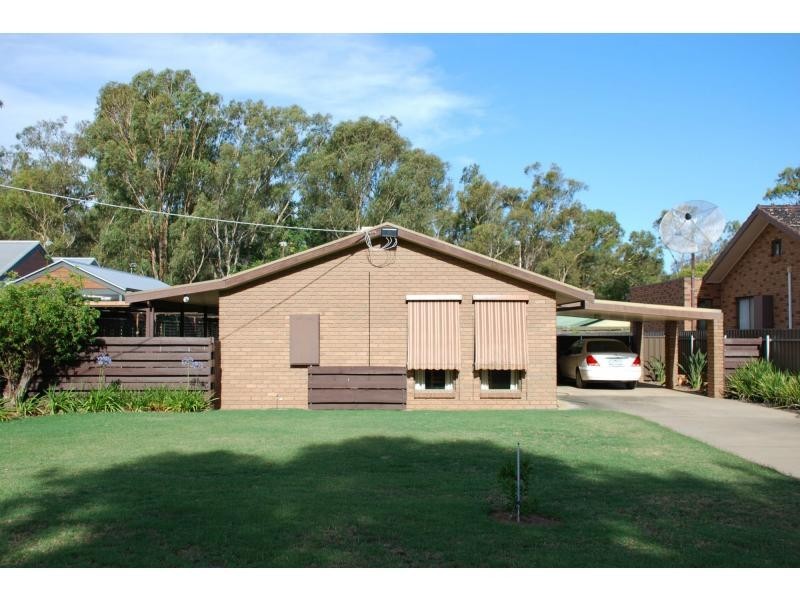 6 Lirrk Street, Cobram VIC 3644