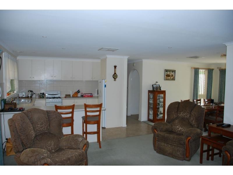 5 Margaret Court, Cobram VIC 3644